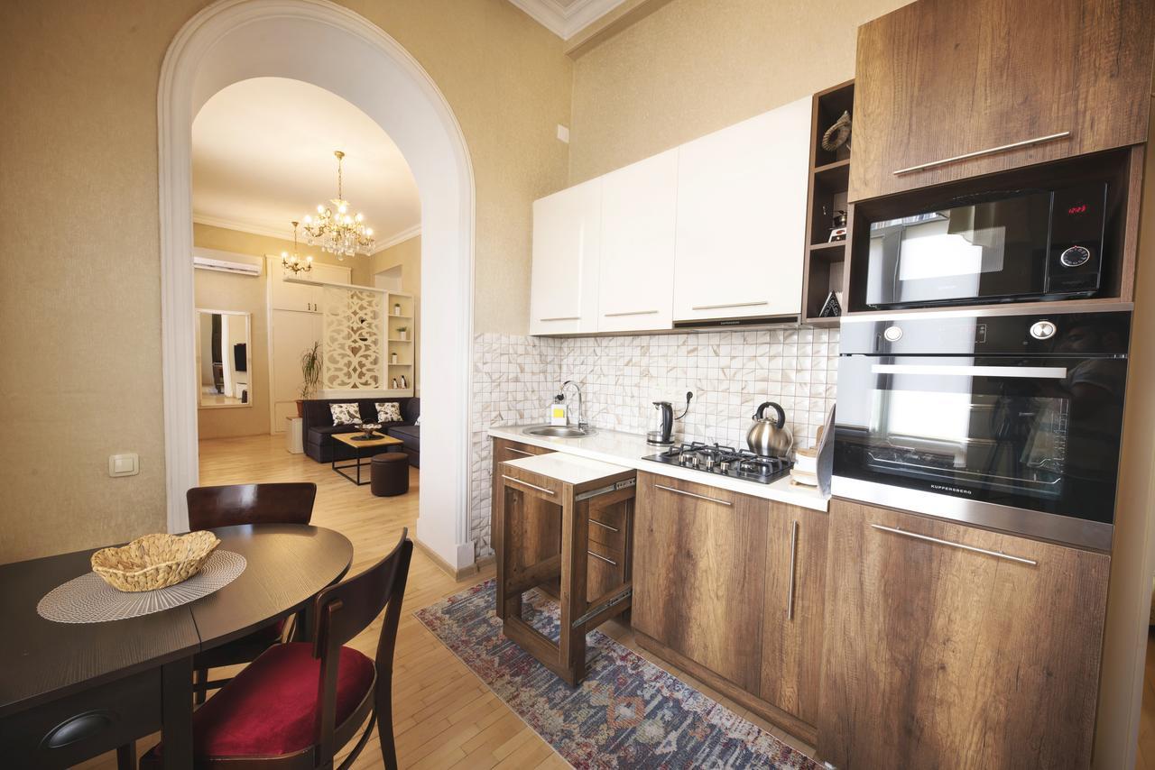 Royal District Apt ♛ Tbilisi Center Apartment Exterior foto